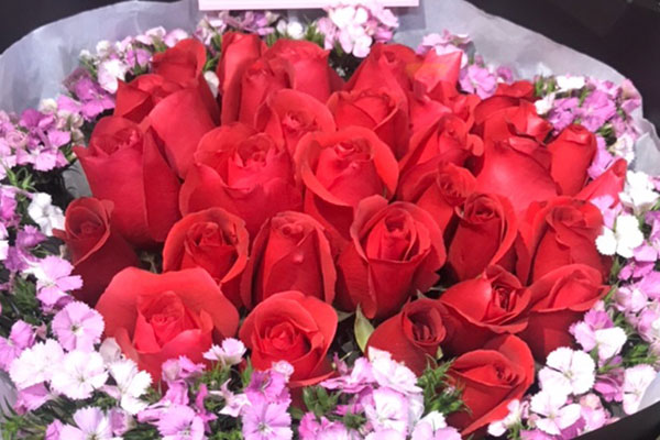 七夕节送花送得最多的玫瑰花是多少朵？