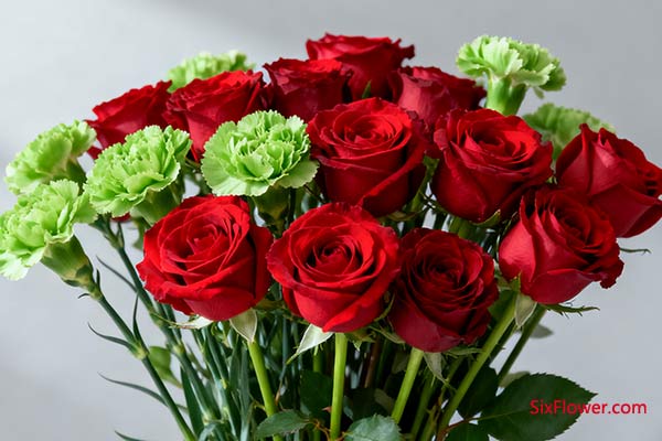 中和冷暖,驾驭百搭