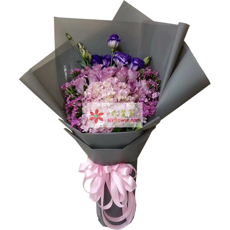 11枝紫色玫瑰，2只粉色绣球花，粉色相思梅丰满，6枝紫色桔梗