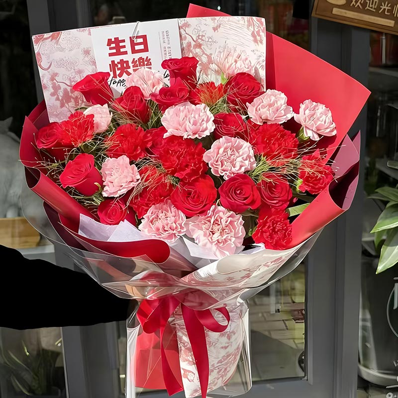 20朵康乃馨8朵红玫瑰,每天是小确幸