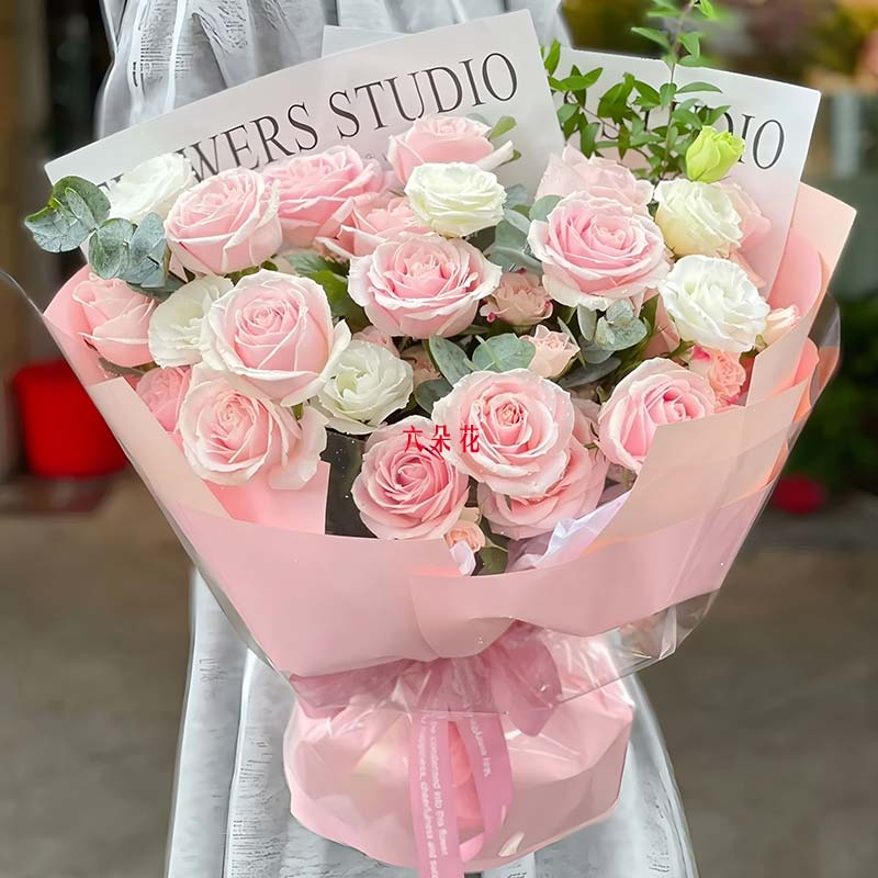 16朵粉雪山粉玫瑰,拥有更暖相守