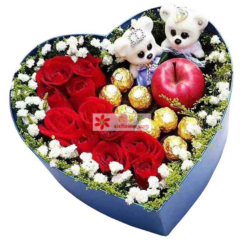 11枝红色玫瑰，8颗巧克力，1个苹果，2个小熊，周围满天星点缀