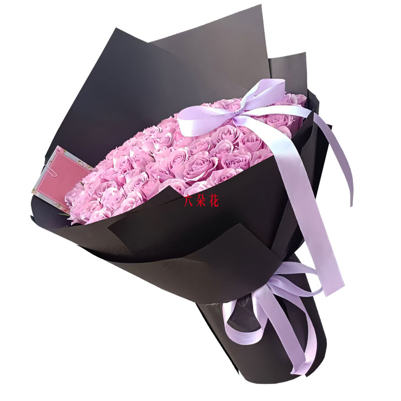 33朵紫玫瑰,彼此互相辉映