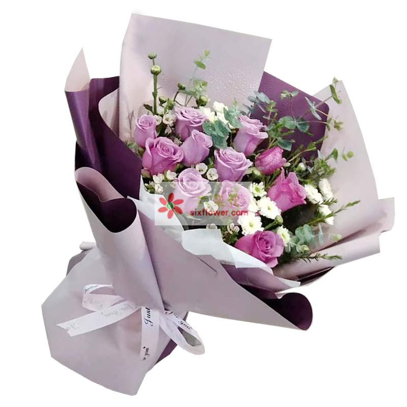 11朵紫玫瑰，付出更多的爱